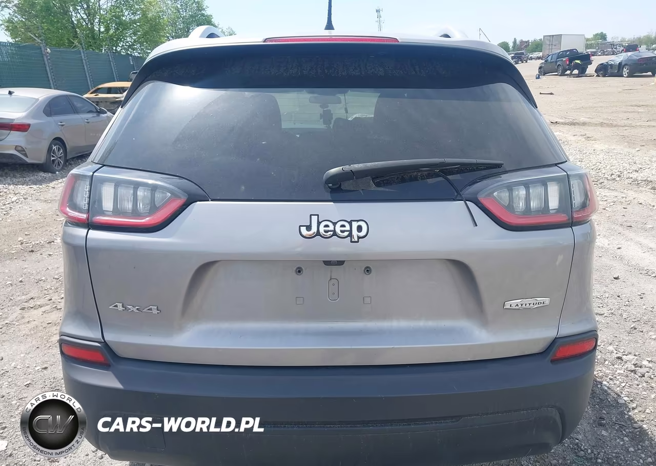 2020 Jeep Cherokee Latitude 4X4 VIN:1C4PJMCBXLD625292 - 16