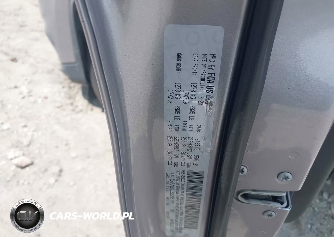 2020 Jeep Cherokee Latitude 4X4 VIN:1C4PJMCBXLD625292 - 9