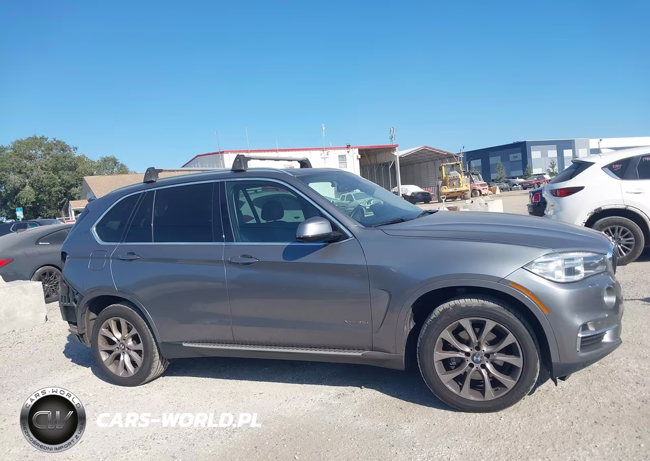2015 BMW X5 xDrive35I VIN:5UXKR0C56F0P03888 - 13