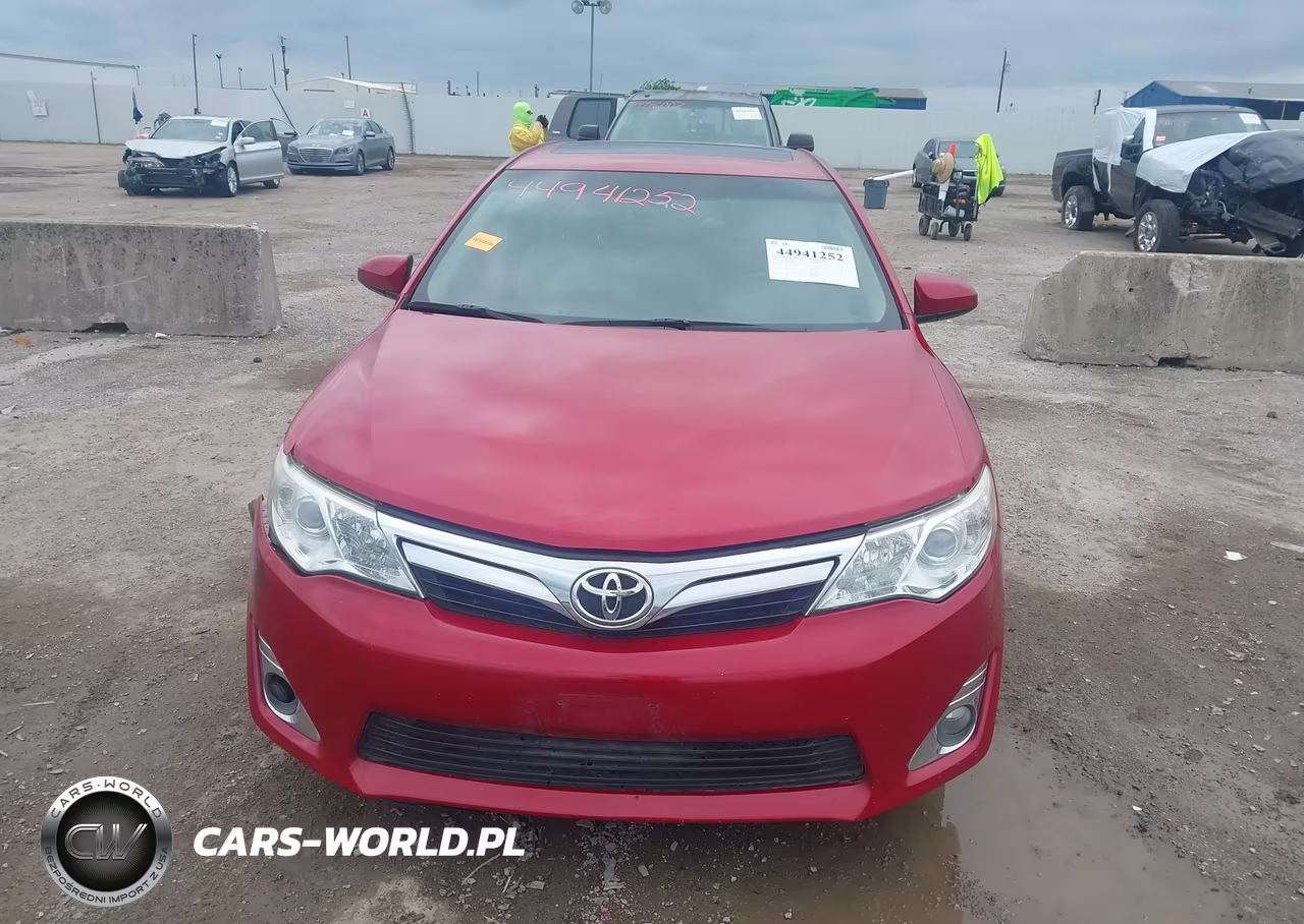 2014 Toyota Camry Xle VIN:4T4BF1FK8ER385458 - 12