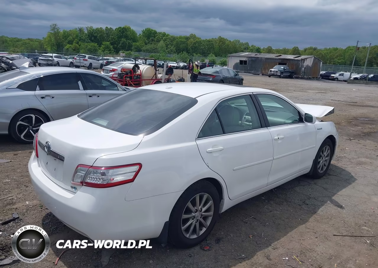 2010 Toyota Camry Hybrid VIN:4T1BB3EK3AU121366 - 4