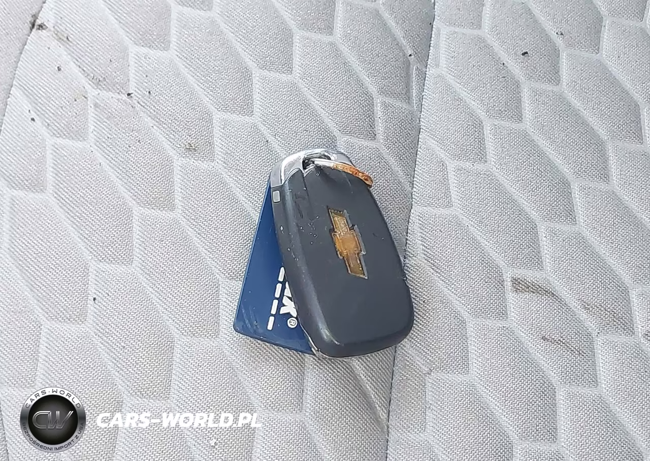 2018 Chevrolet Equinox Lt VIN:3GNAXJEV2JL131680 - 11