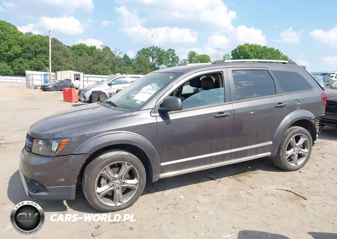 2018 Dodge Journey Crossroad VIN:3C4PDCGG4JT156070 - 13