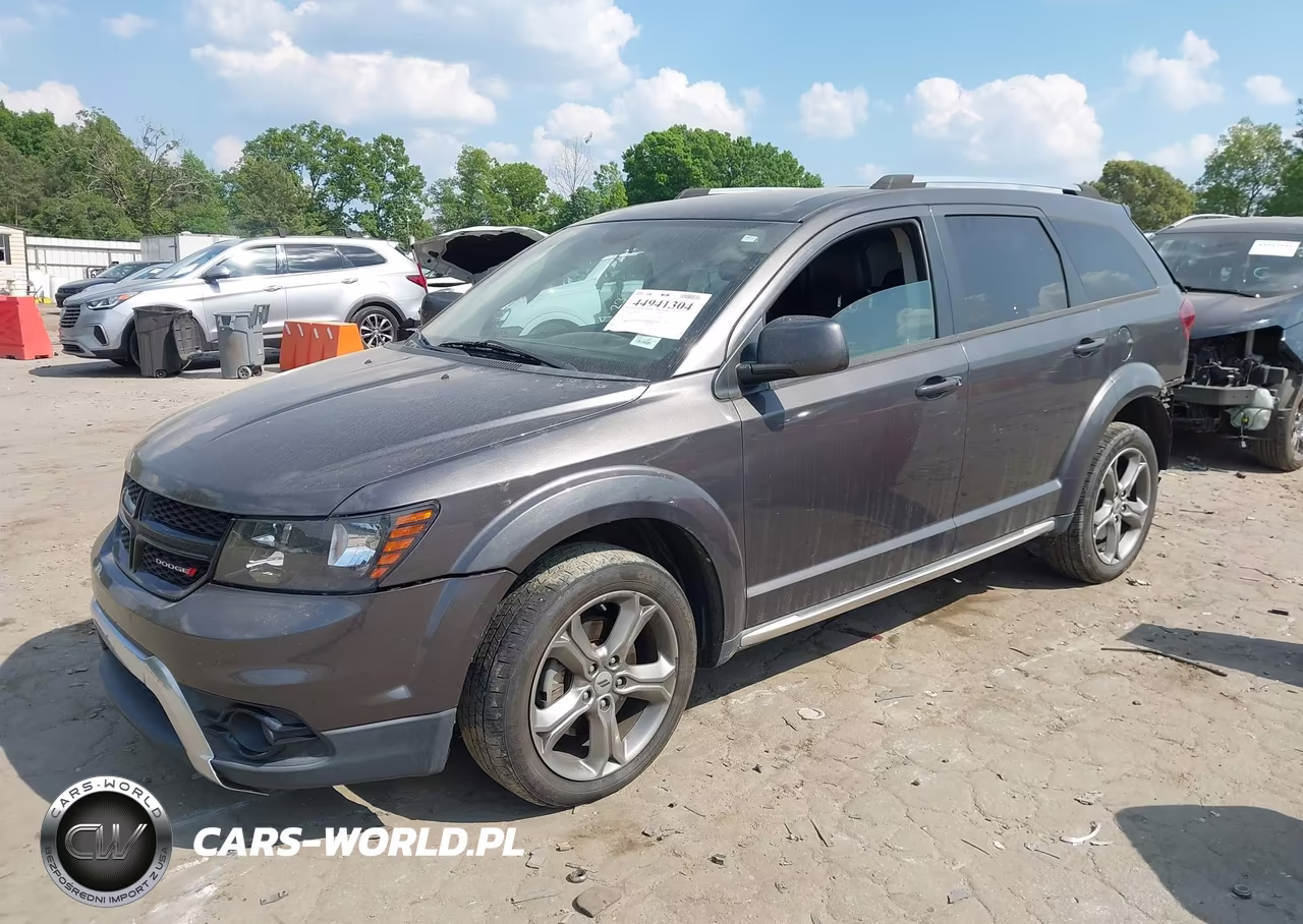 2018 Dodge Journey Crossroad VIN:3C4PDCGG4JT156070 - 2