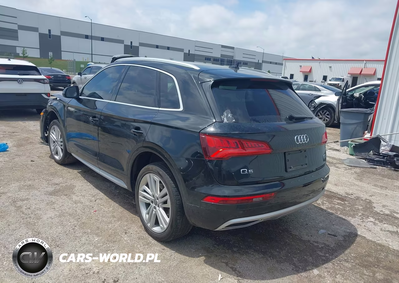 2018 Audi Q5 2.0T Premium-2.0T Tech Premium VIN:WA1CNAFY6J2038611 - 3