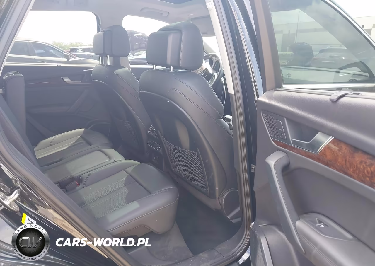 2018 Audi Q5 2.0T Premium-2.0T Tech Premium VIN:WA1CNAFY6J2038611 - 8