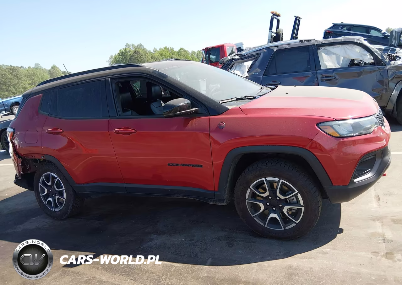 2024 Jeep Compass Trailhawk 4X4 VIN:3C4NJDDN3RT171485 - 13