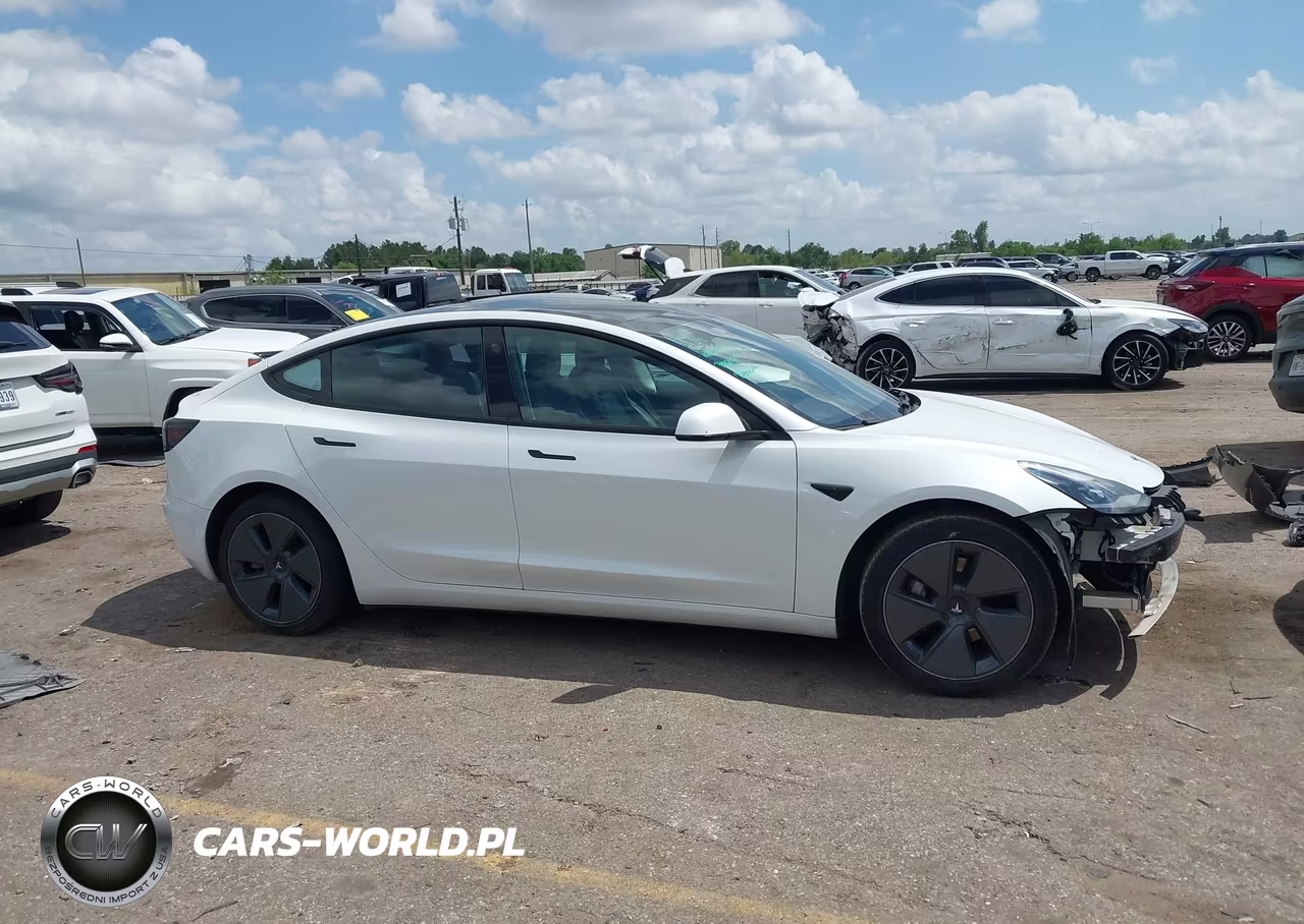 2021 Tesla Model 3 Standard Range Plus Rear-Wheel Drive VIN:5YJ3E1EAXMF100457 - 14