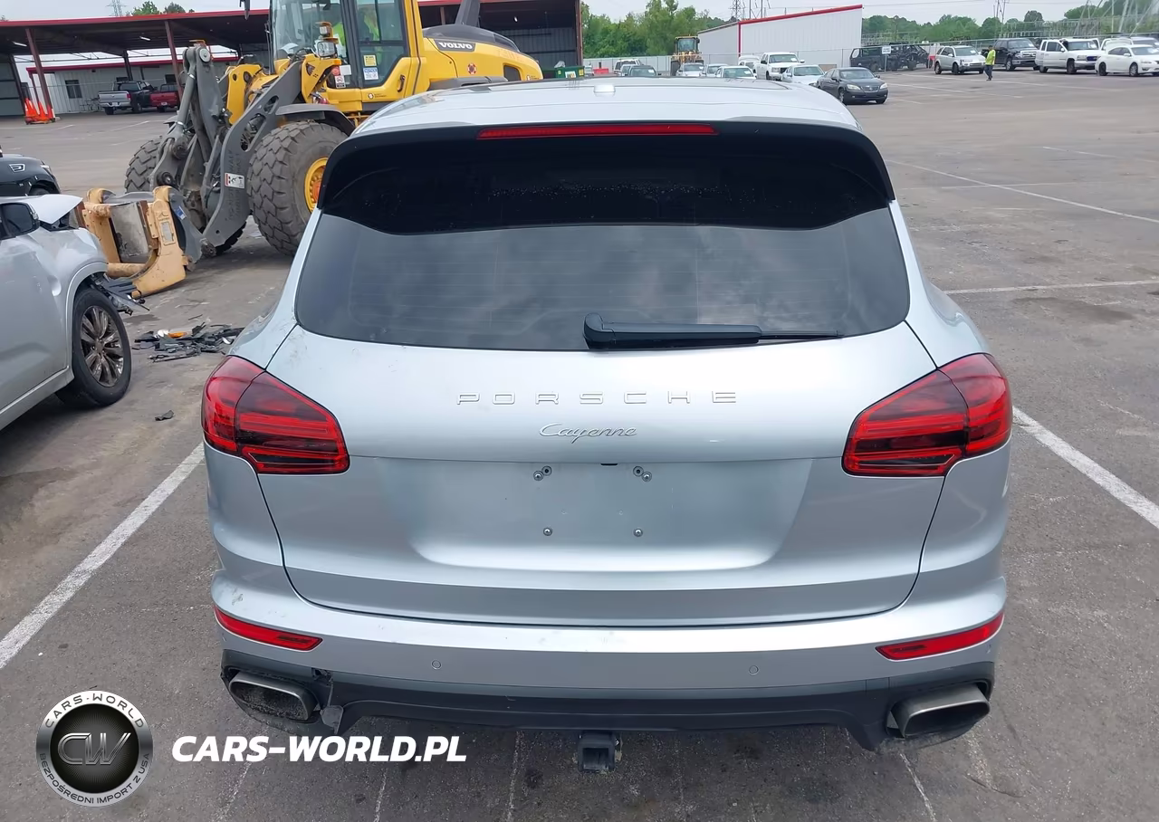 2018 Porsche Cayenne Platinum Edition VIN:WP1AA2A23JKA01788 - 16