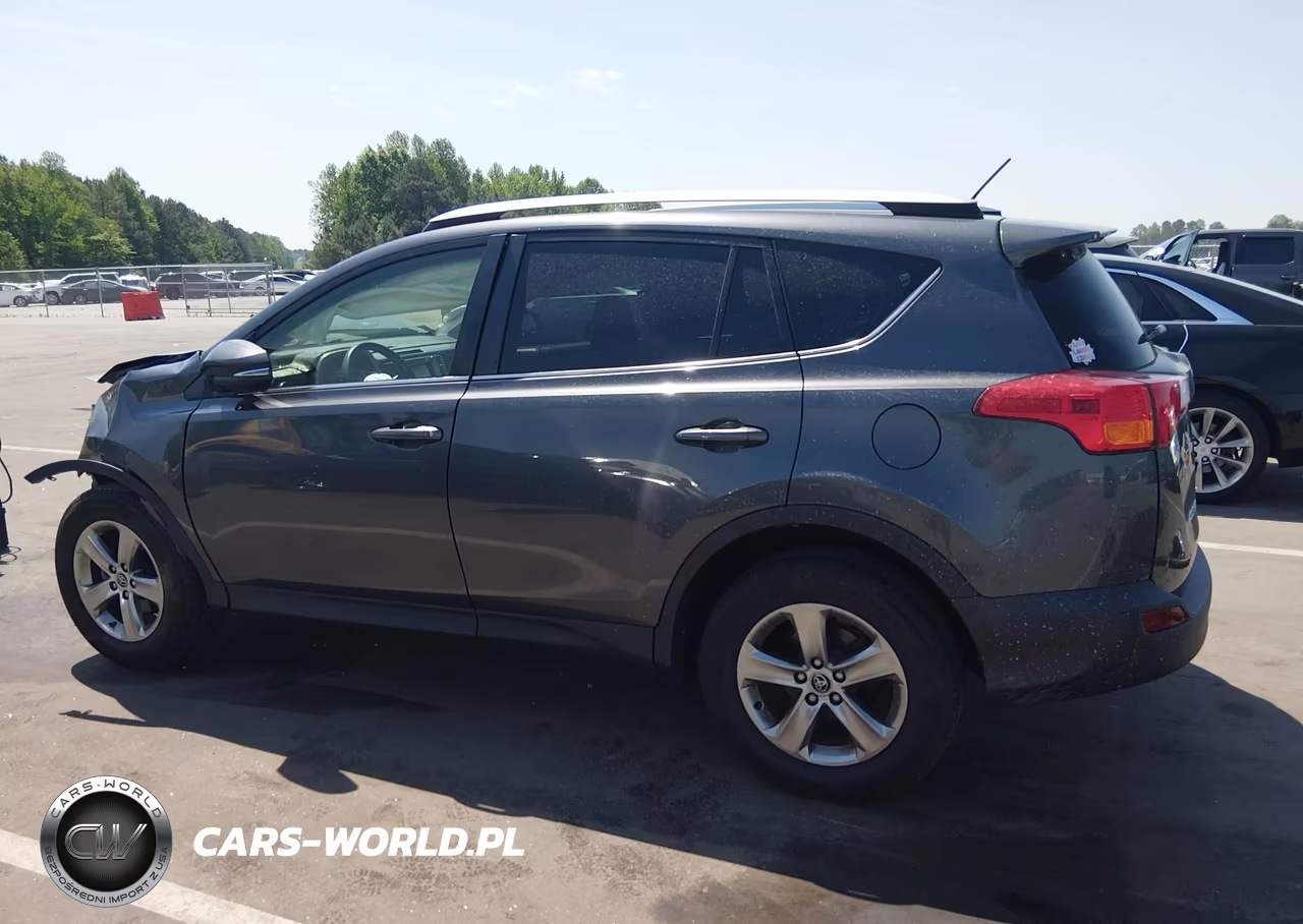 2015 Toyota Rav4 Xle VIN:JTMRFREV8FD139938 - 15