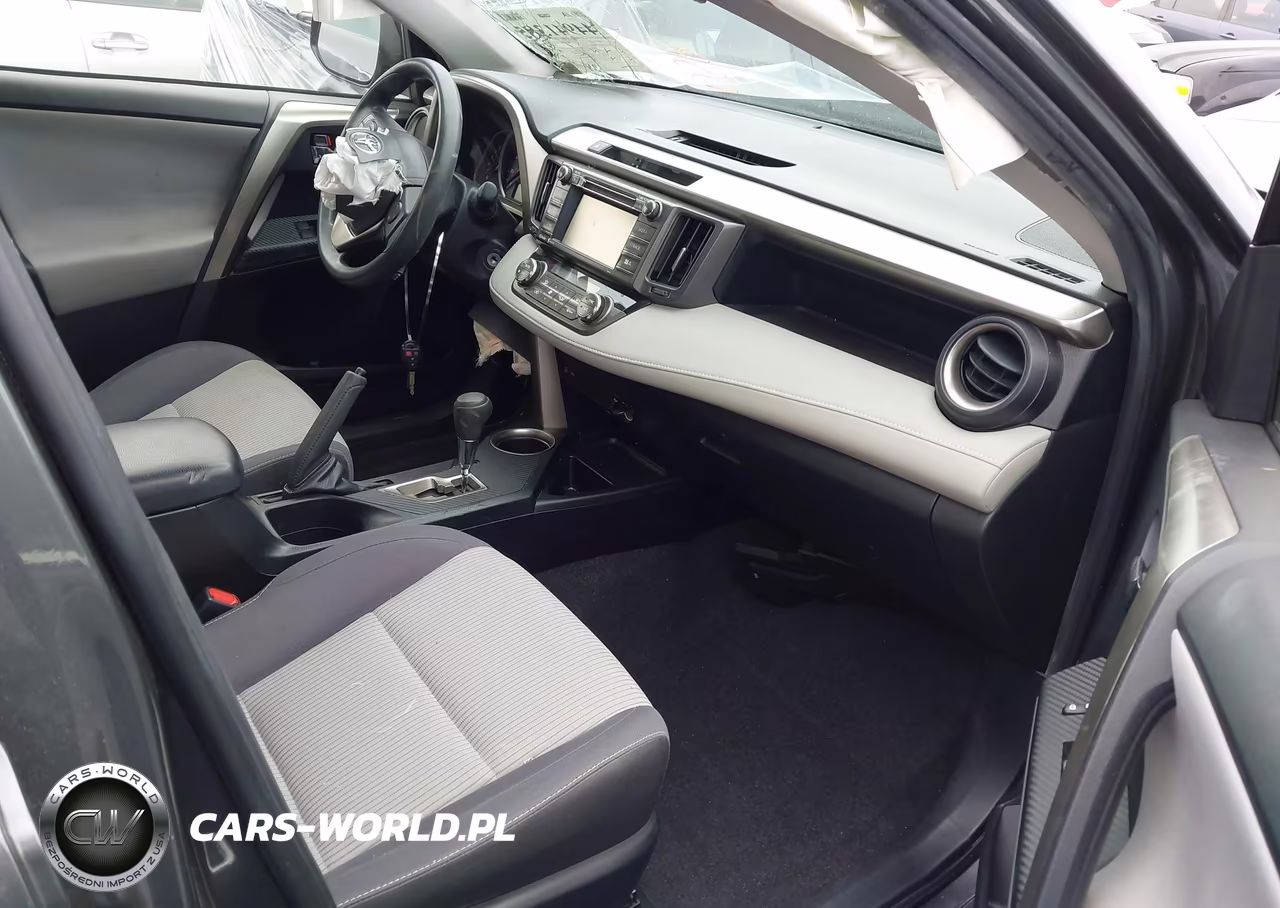 2015 Toyota Rav4 Xle VIN:JTMRFREV8FD139938 - 5