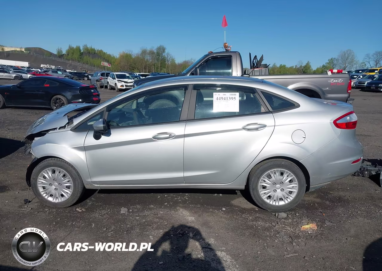 2016 Ford Fiesta S VIN:3FADP4AJ6GM118336 - 14