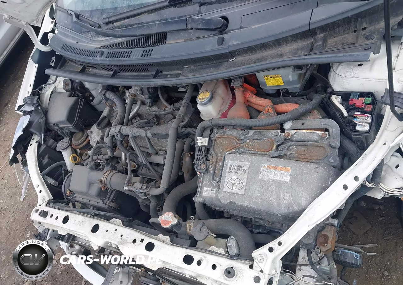2015 Toyota Prius C Three VIN:JTDKDTB3XF1107792 - 10