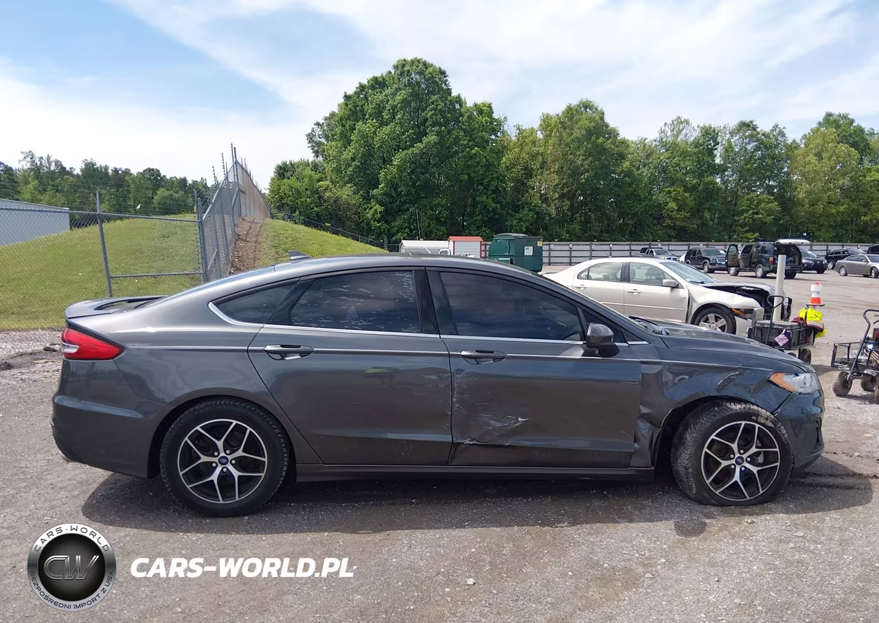 2019 Ford Fusion Se VIN:3FA6P0HD0KR102016 - 14