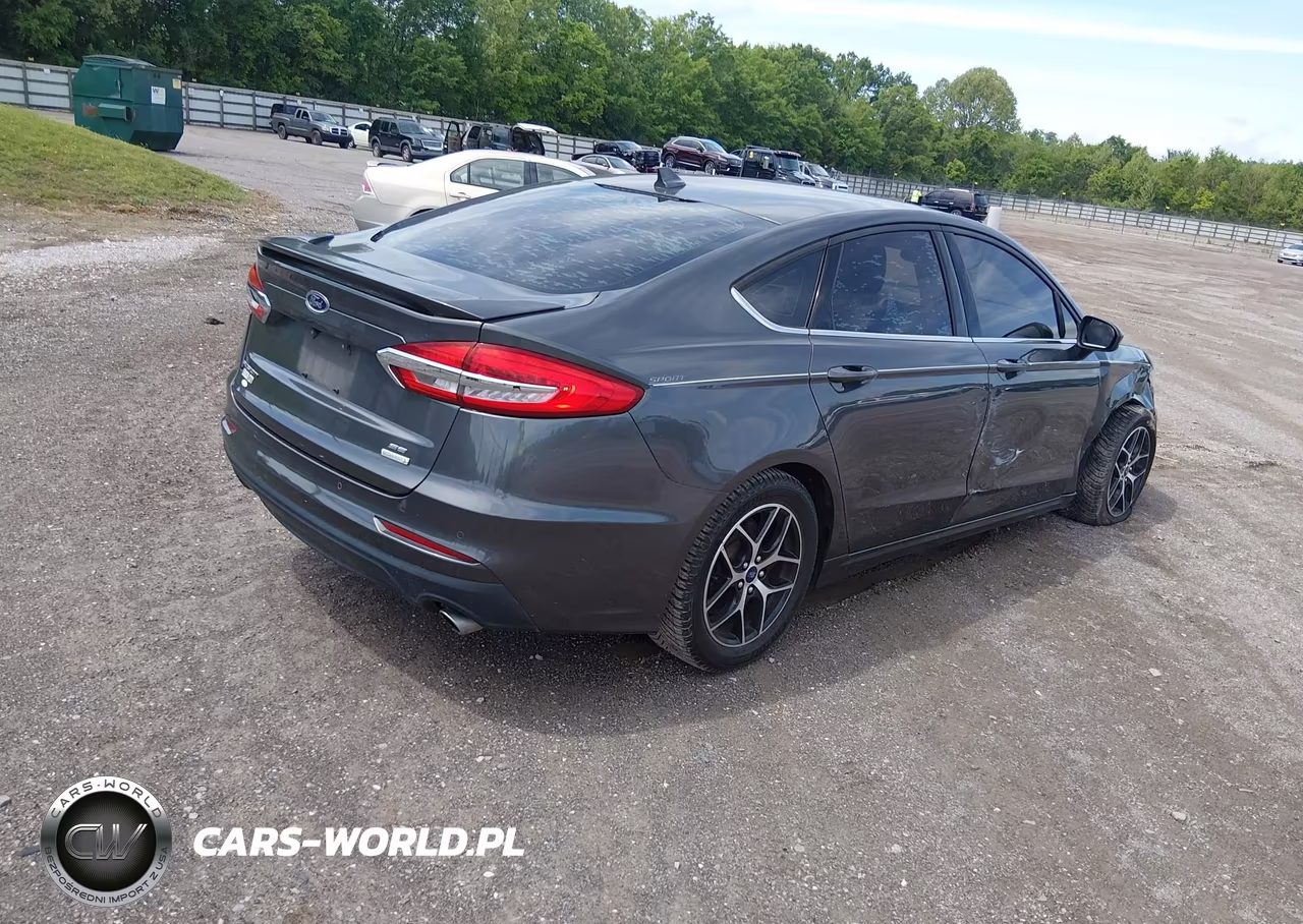 2019 Ford Fusion Se VIN:3FA6P0HD0KR102016 - 4
