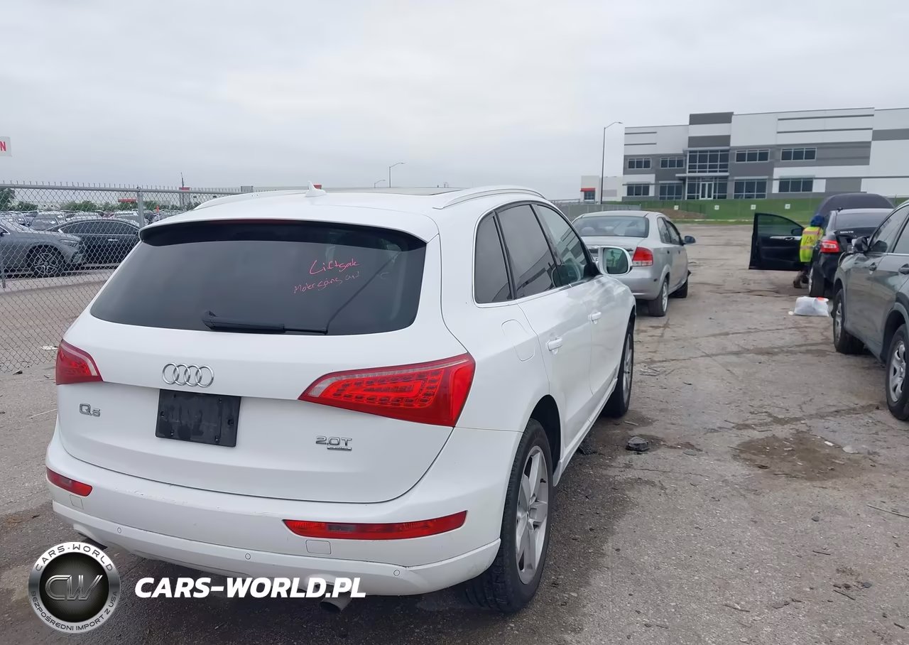 2011 Audi Q5 2.0T Premium VIN:WA1LFAFP4BA084479 - 4