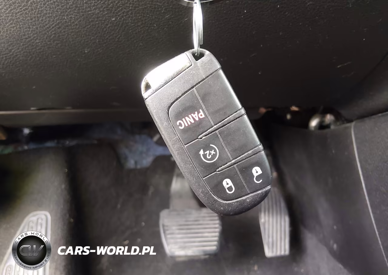 2020 Jeep Compass Altitude 4X4 VIN:3C4NJDBB7LT116795 - 11