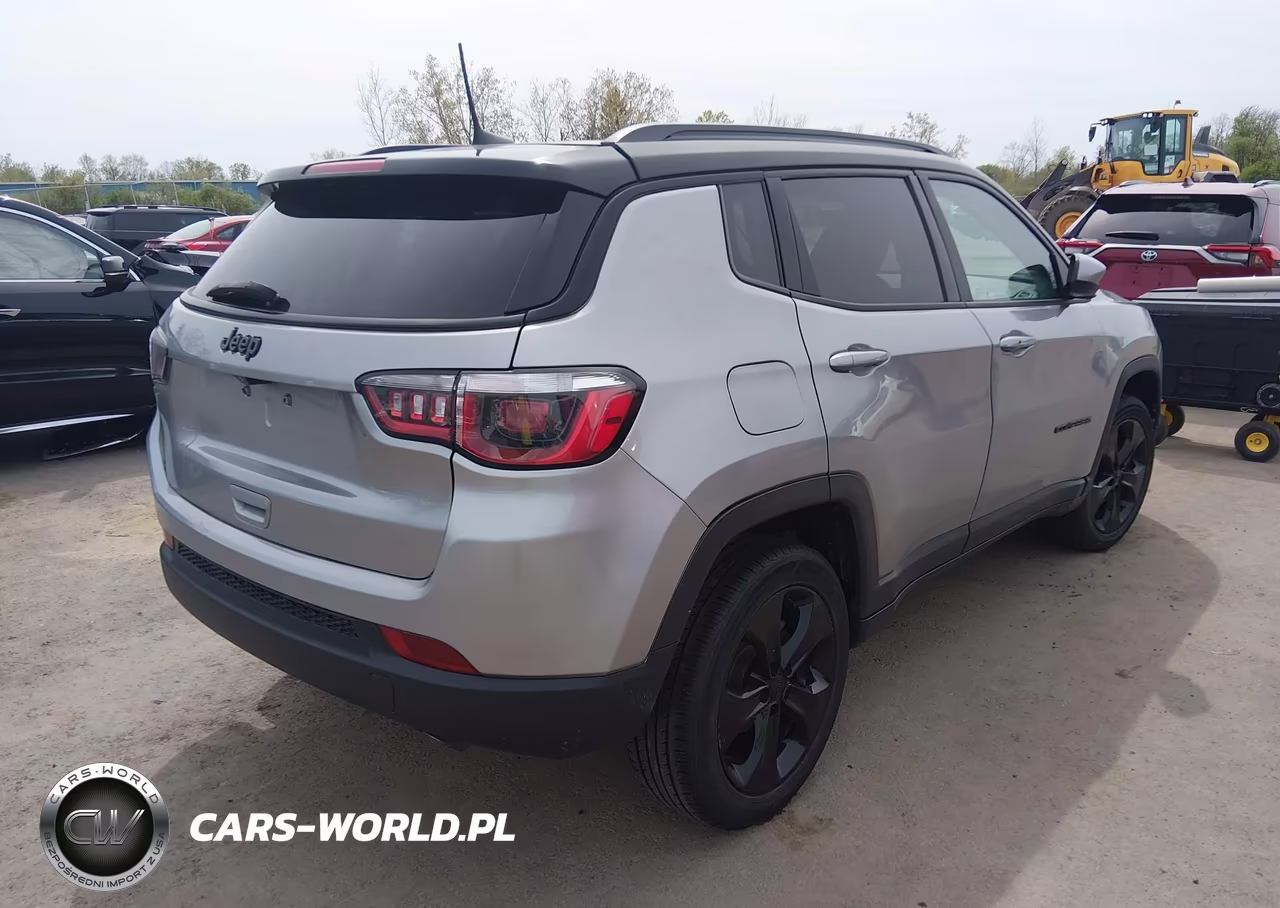 2020 Jeep Compass Altitude 4X4 VIN:3C4NJDBB7LT116795 - 4
