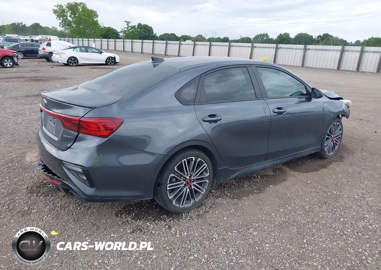 2021 Kia Forte Gt VIN:3KPF44AC2ME356008 - 4