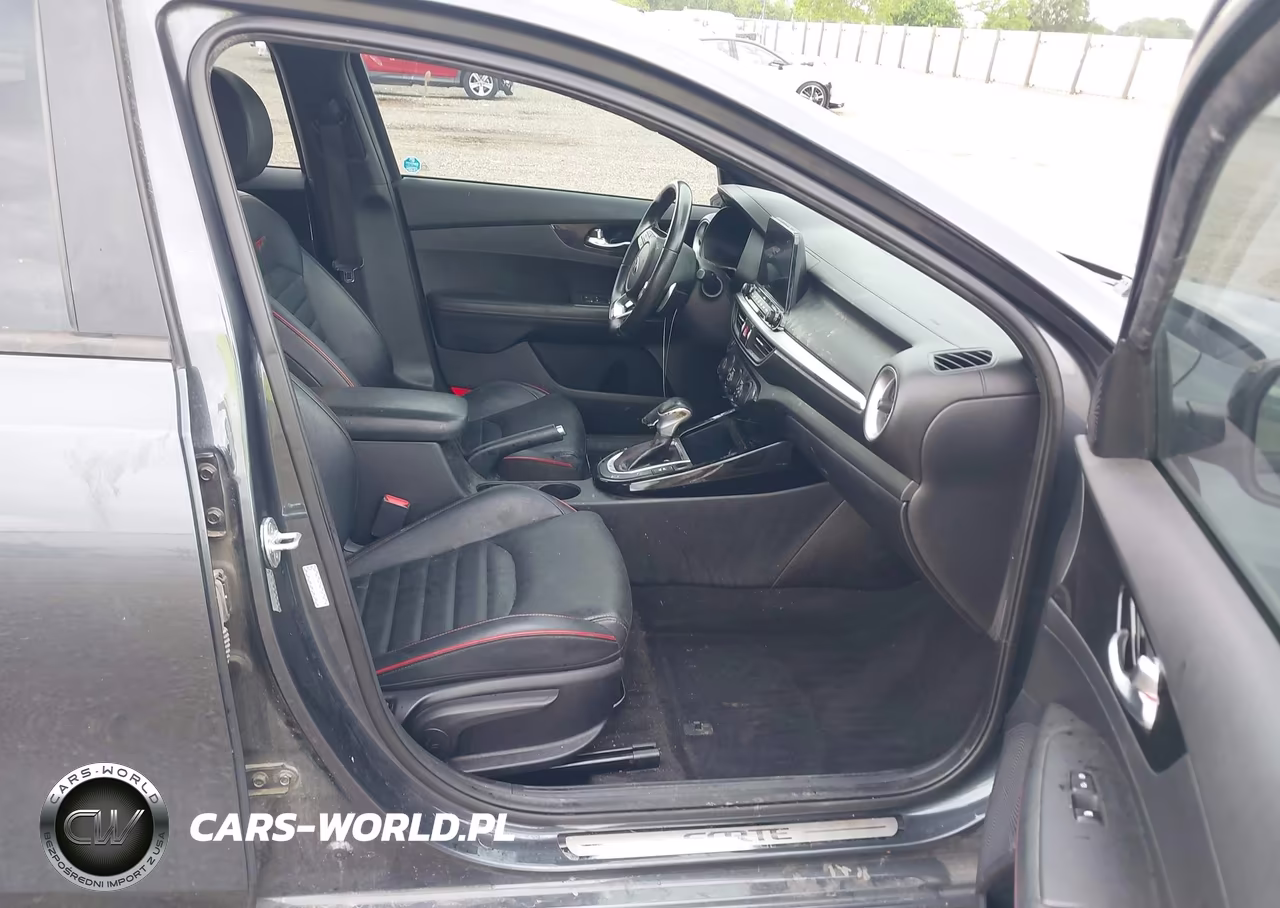 2021 Kia Forte Gt VIN:3KPF44AC2ME356008 - 5