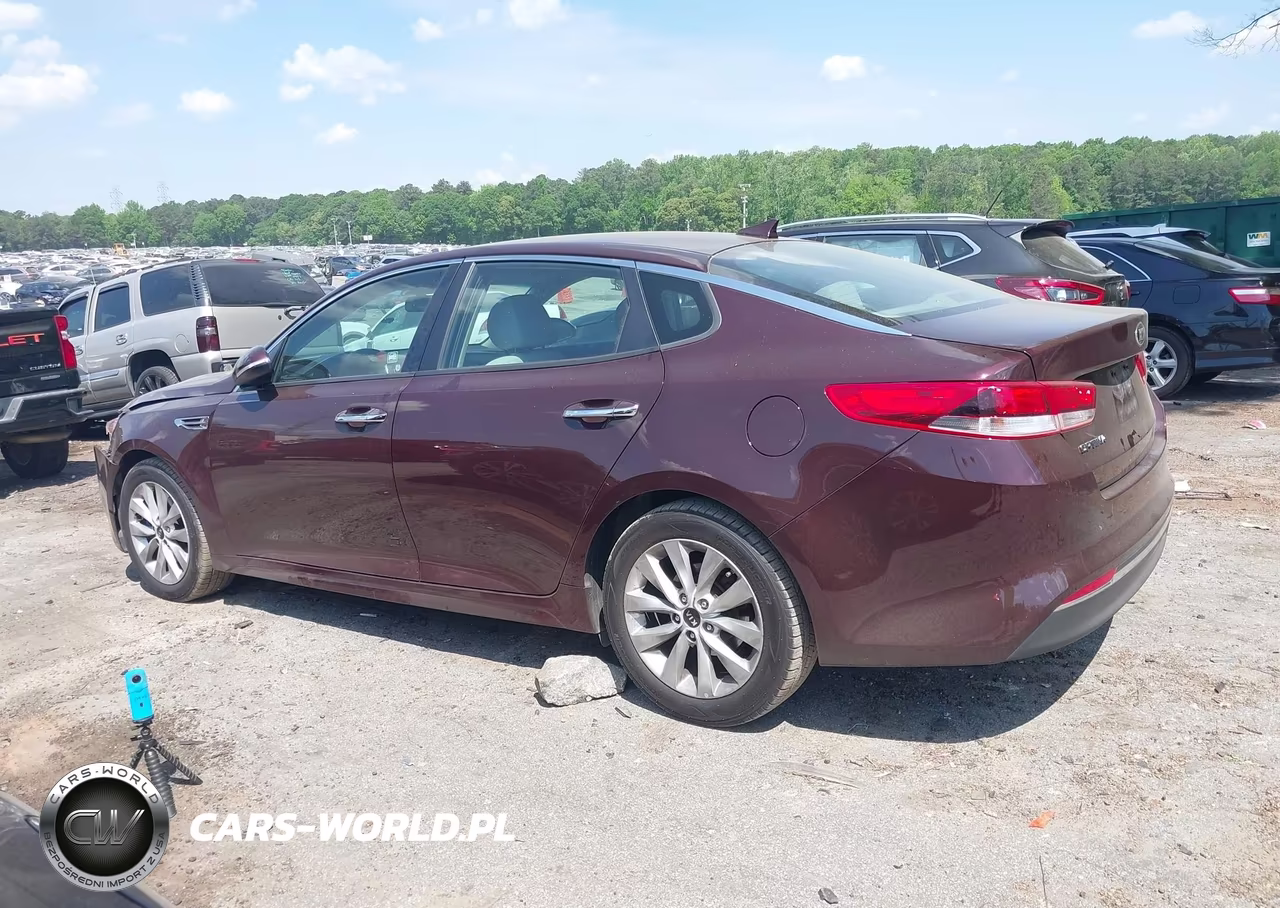 2017 Kia Optima Lx VIN:5XXGT4L33HG155607 - 14