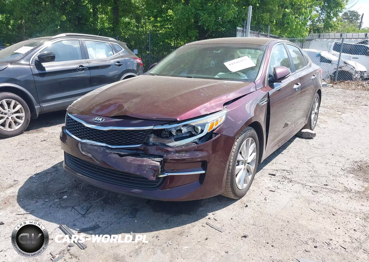 2017 Kia Optima Lx VIN:5XXGT4L33HG155607 - 2
