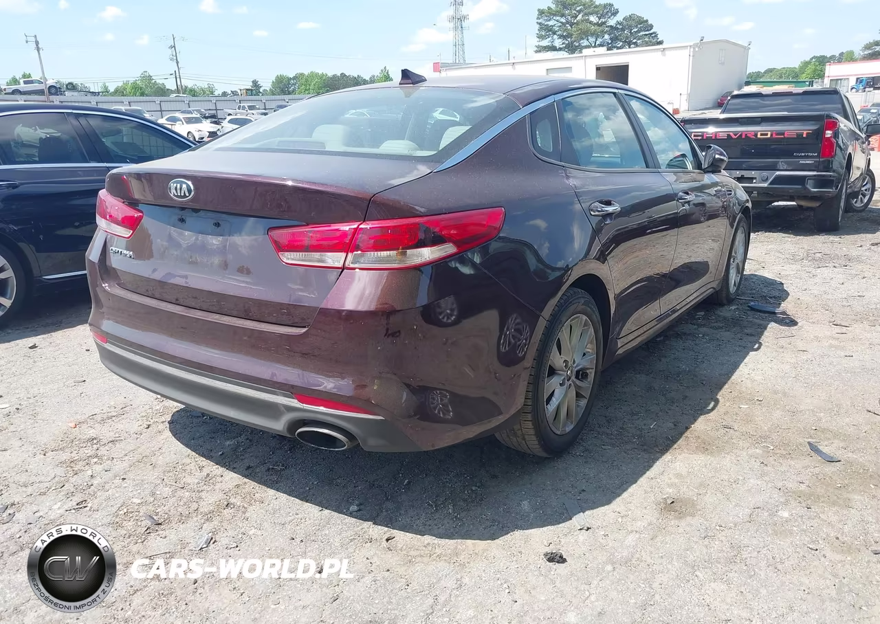 2017 Kia Optima Lx VIN:5XXGT4L33HG155607 - 4