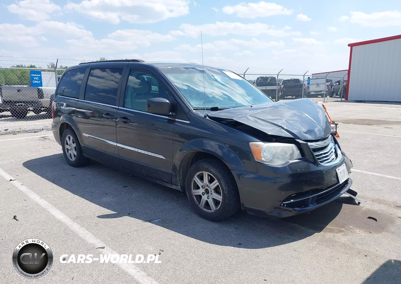 2011 Chrysler Town & Country Touring