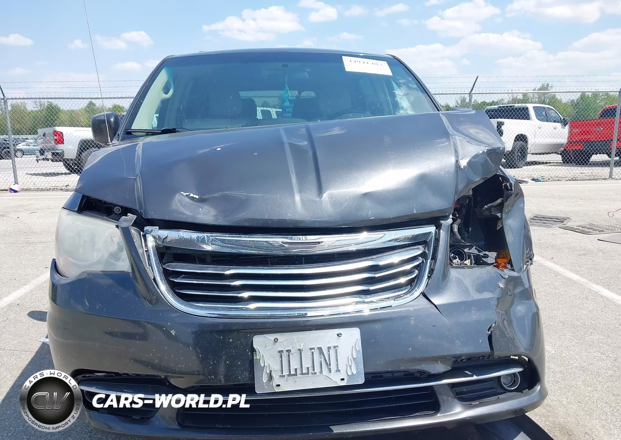 2011 Chrysler Town & Country Touring VIN:2A4RR5DG9BR701799 - 12
