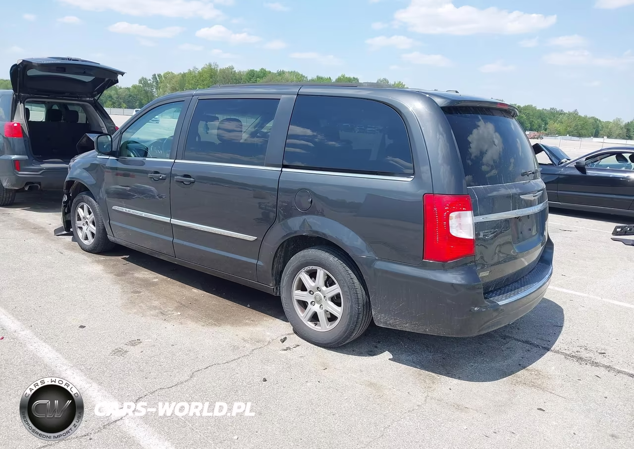 2011 Chrysler Town & Country Touring VIN:2A4RR5DG9BR701799 - 3