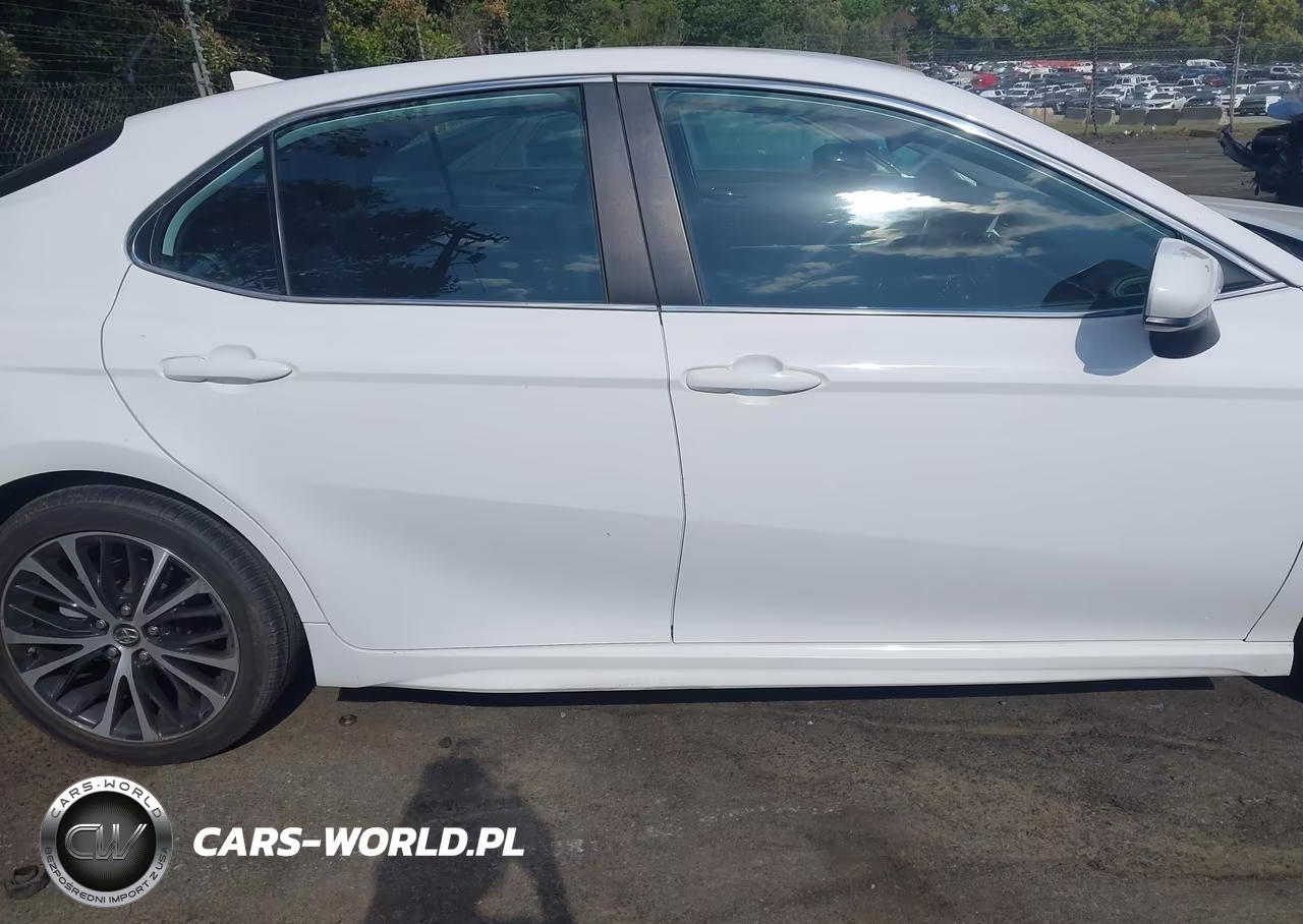2019 Toyota Camry Se VIN:4T1B11HK8KU777258 - 14