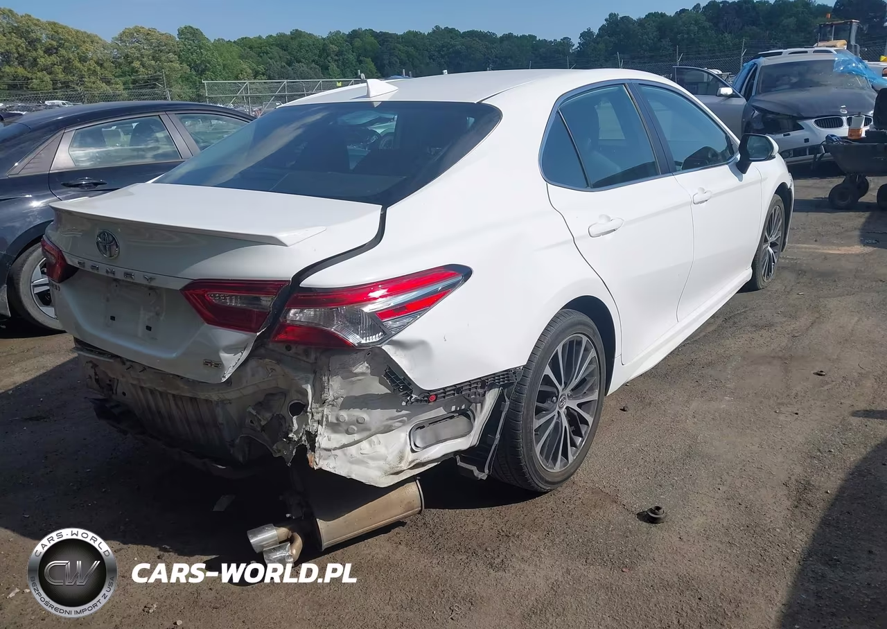 2019 Toyota Camry Se VIN:4T1B11HK8KU777258 - 4