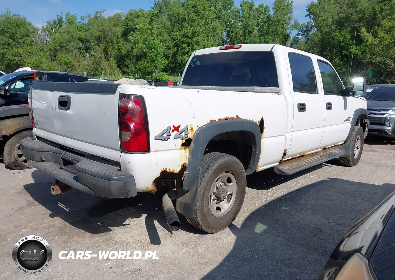 2007 Chevrolet Silverado 2500Hd Classic Work Truck VIN:1GCHK23D17F172102 - 4