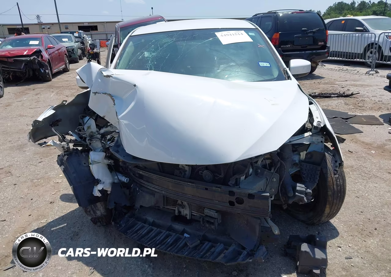 2019 Nissan Sentra S VIN:3N1AB7AP3KY446660 - 13
