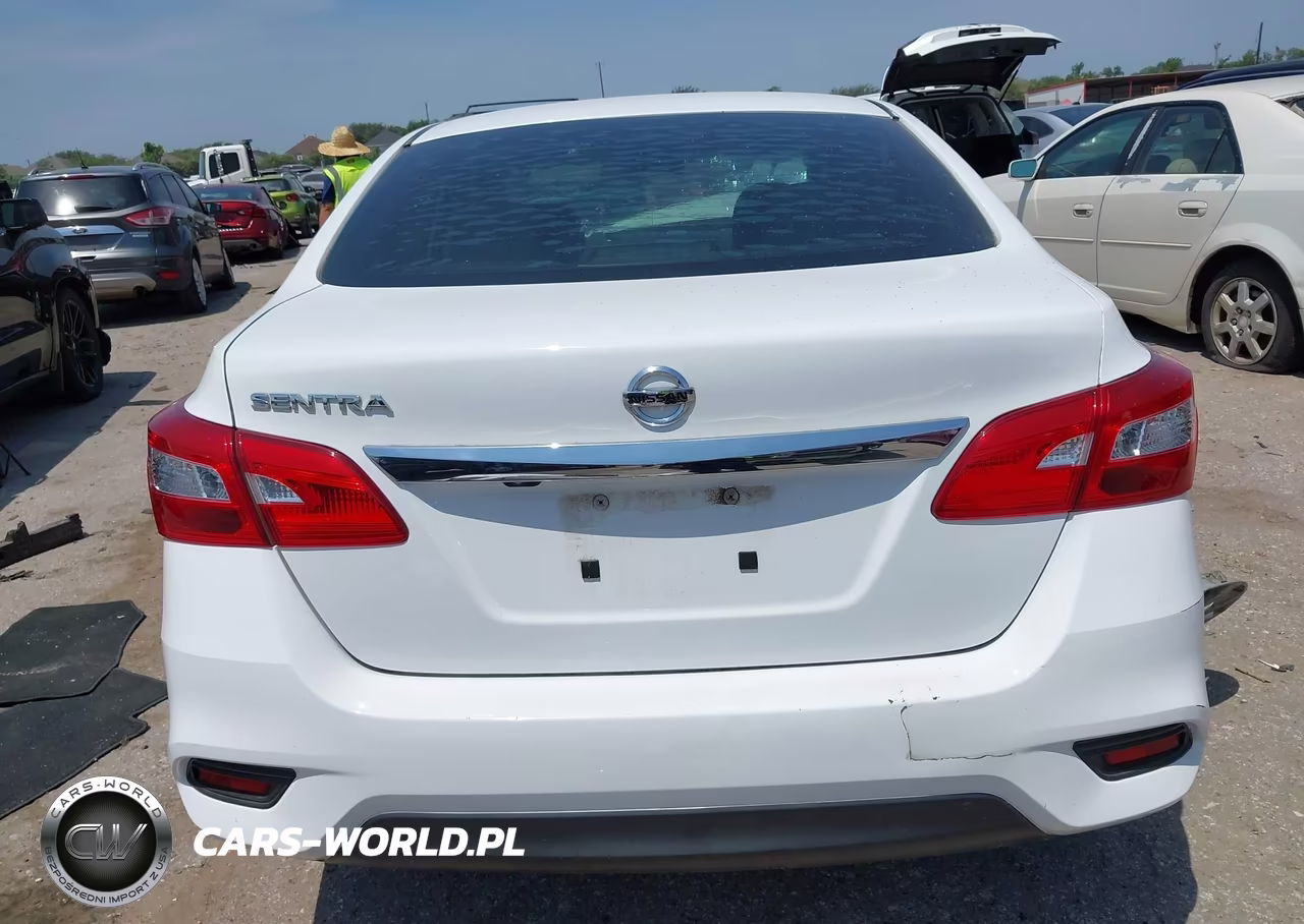 2019 Nissan Sentra S VIN:3N1AB7AP3KY446660 - 17