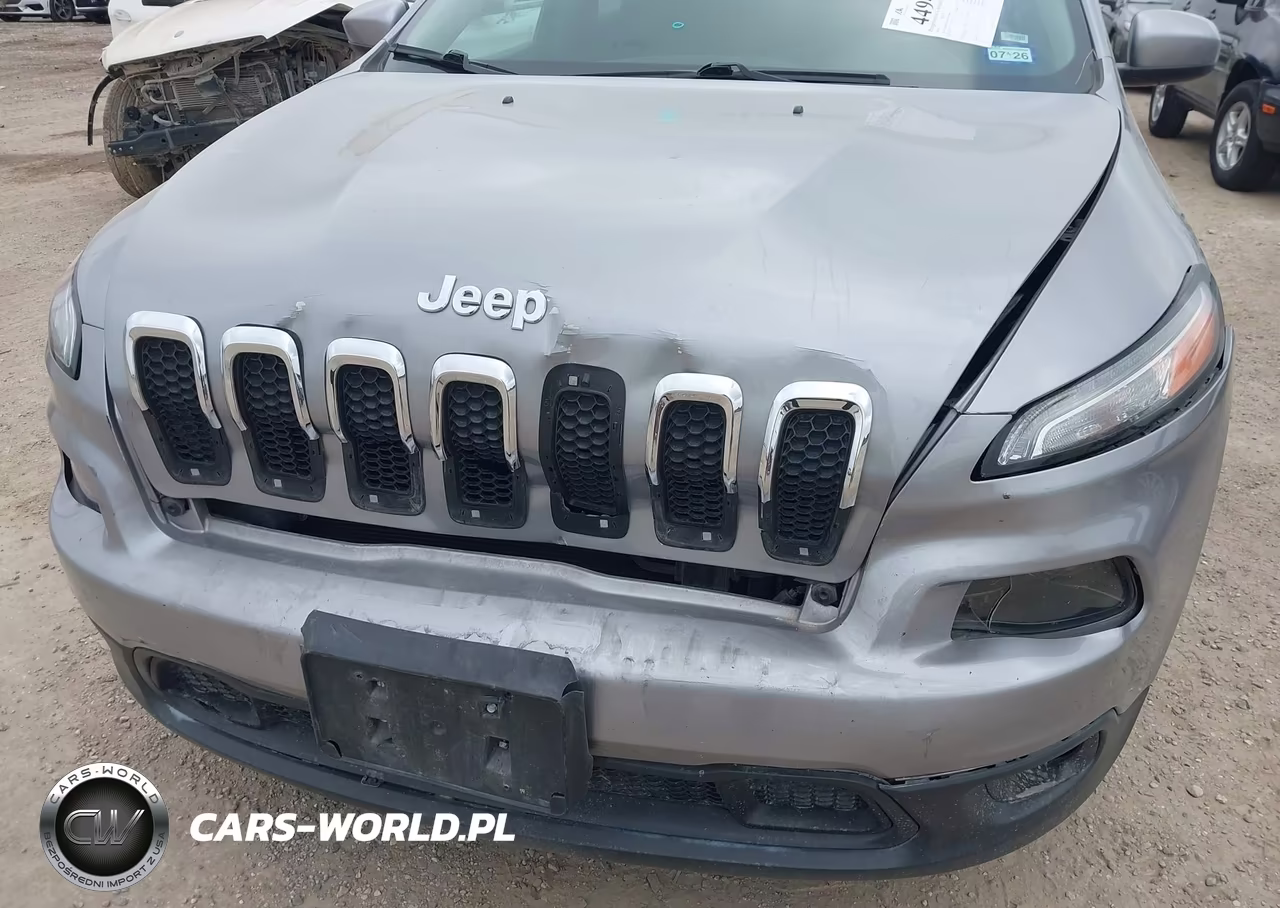 2016 Jeep Cherokee Latitude VIN:1C4PJLCS4GW178012 - 6