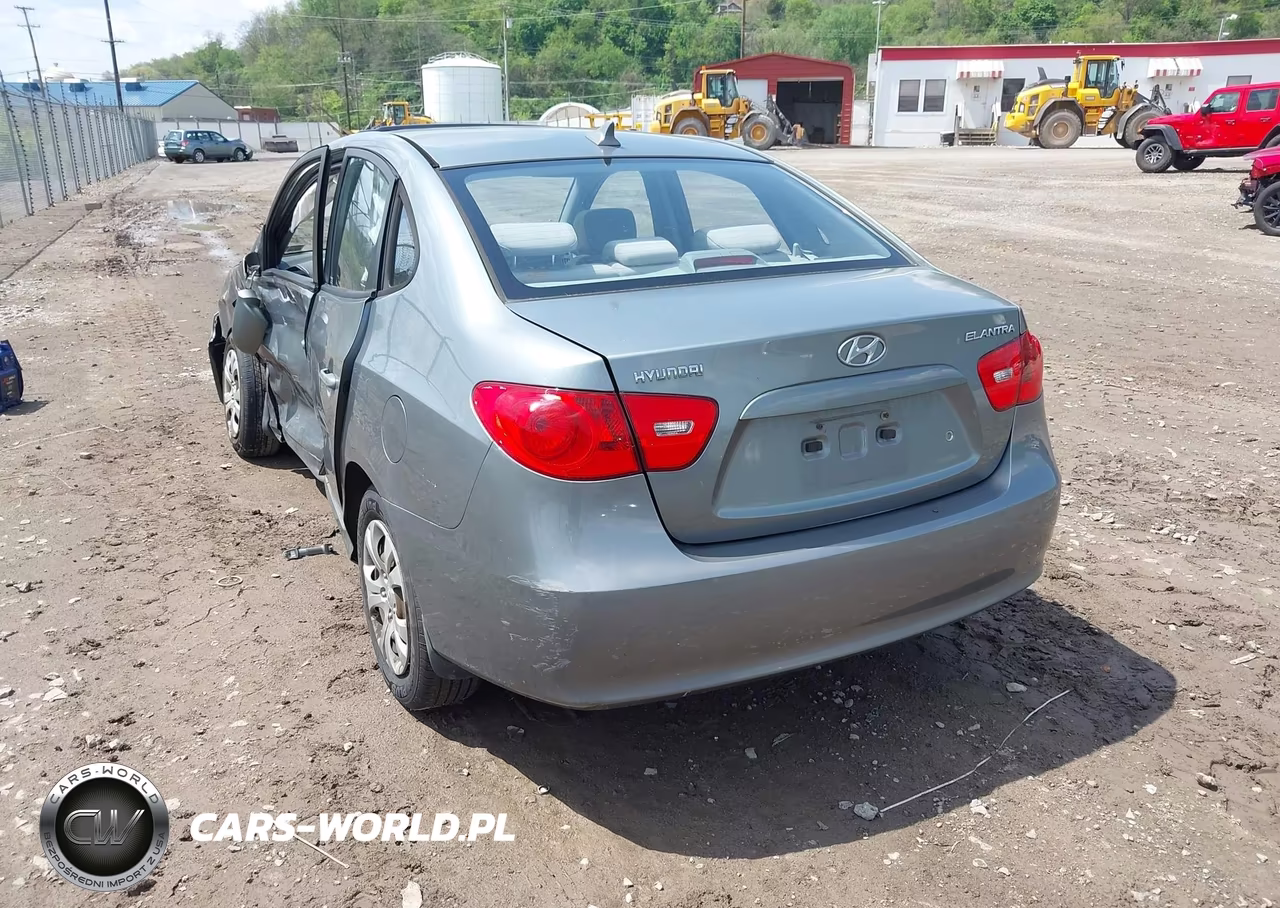 2009 Hyundai Elantra Gls VIN:KMHDU46D79U784878 - 3