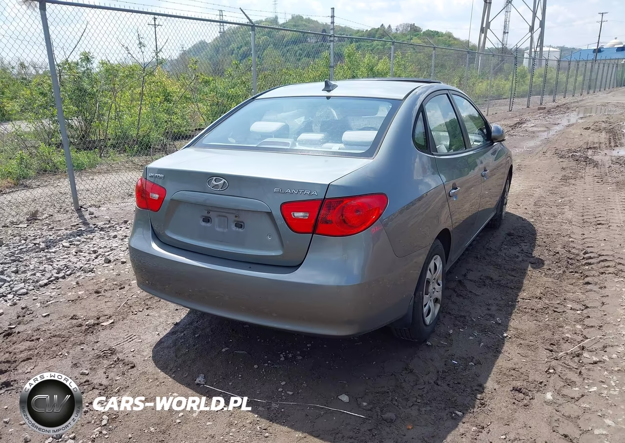 2009 Hyundai Elantra Gls VIN:KMHDU46D79U784878 - 4