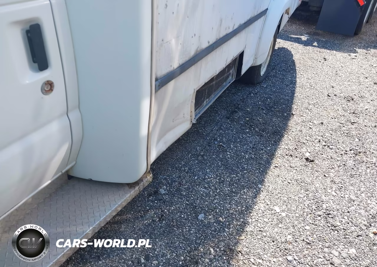 2010 Ford E-450 Cutaway VIN:1FDFE4FS8ADA12978 - 11