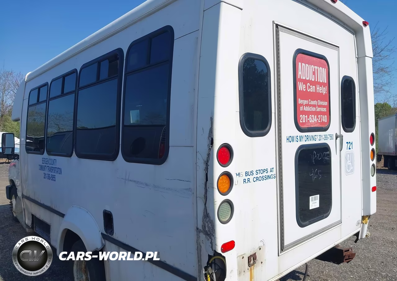 2010 Ford E-450 Cutaway VIN:1FDFE4FS8ADA12978 - 3
