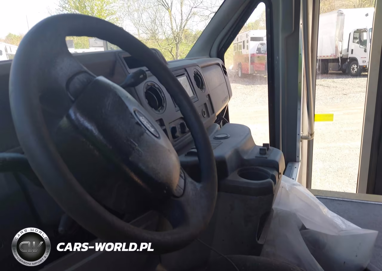 2010 Ford E-450 Cutaway VIN:1FDFE4FS8ADA12978 - 7