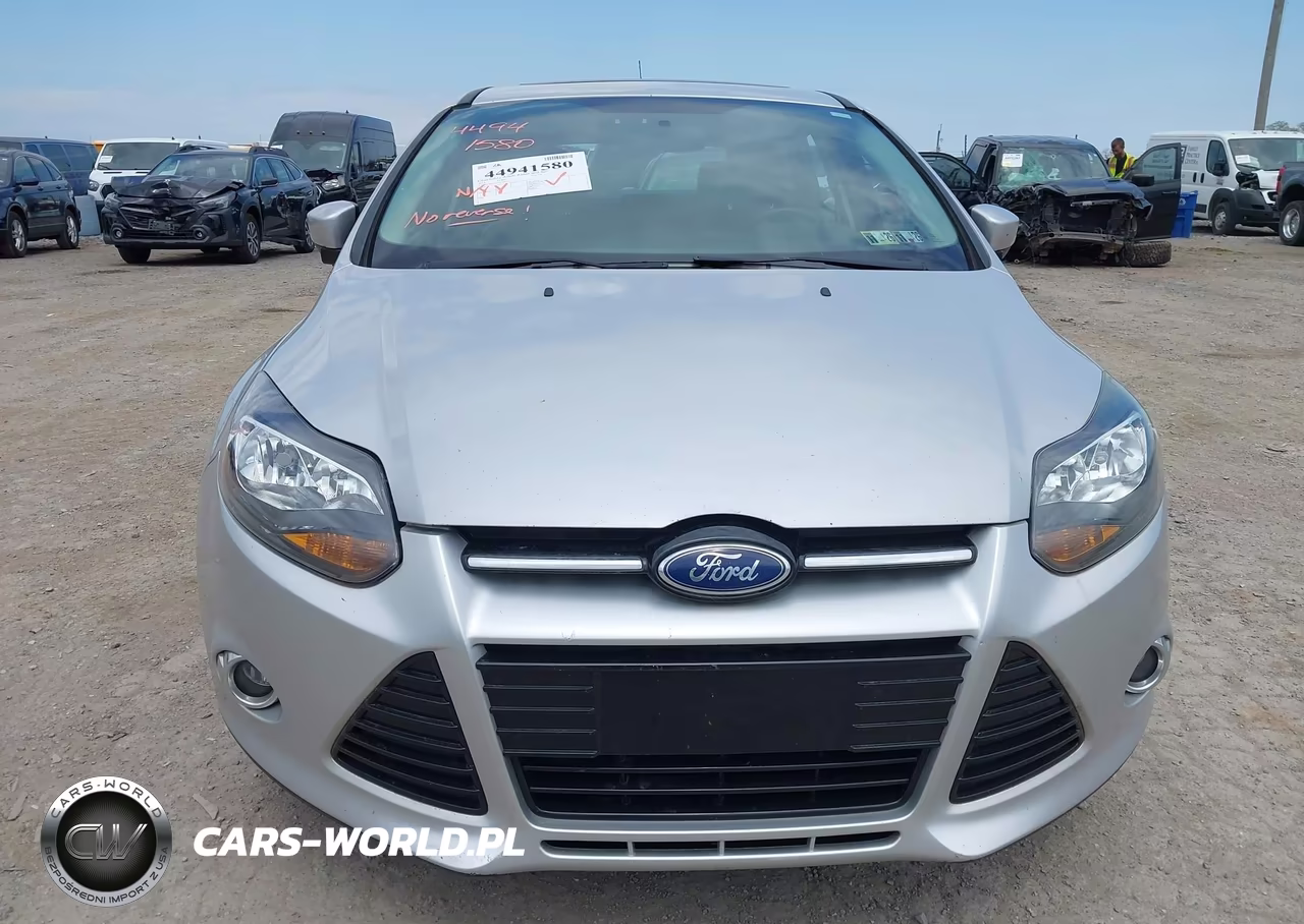 2014 Ford Focus Titanium VIN:1FADP3N27EL189511 - 6
