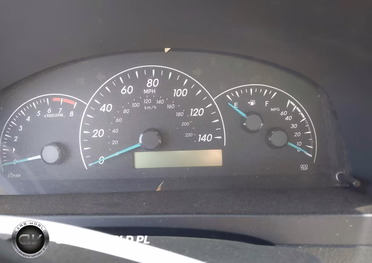 2014 Toyota Camry L VIN:4T4BF1FK2ER353816 - 15