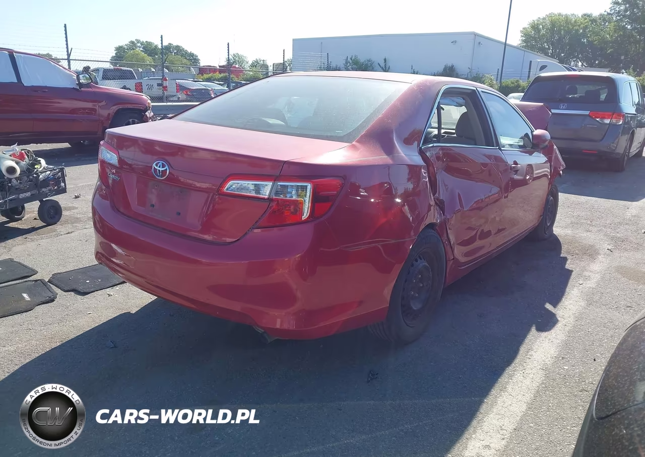 2014 Toyota Camry L VIN:4T4BF1FK2ER353816 - 4