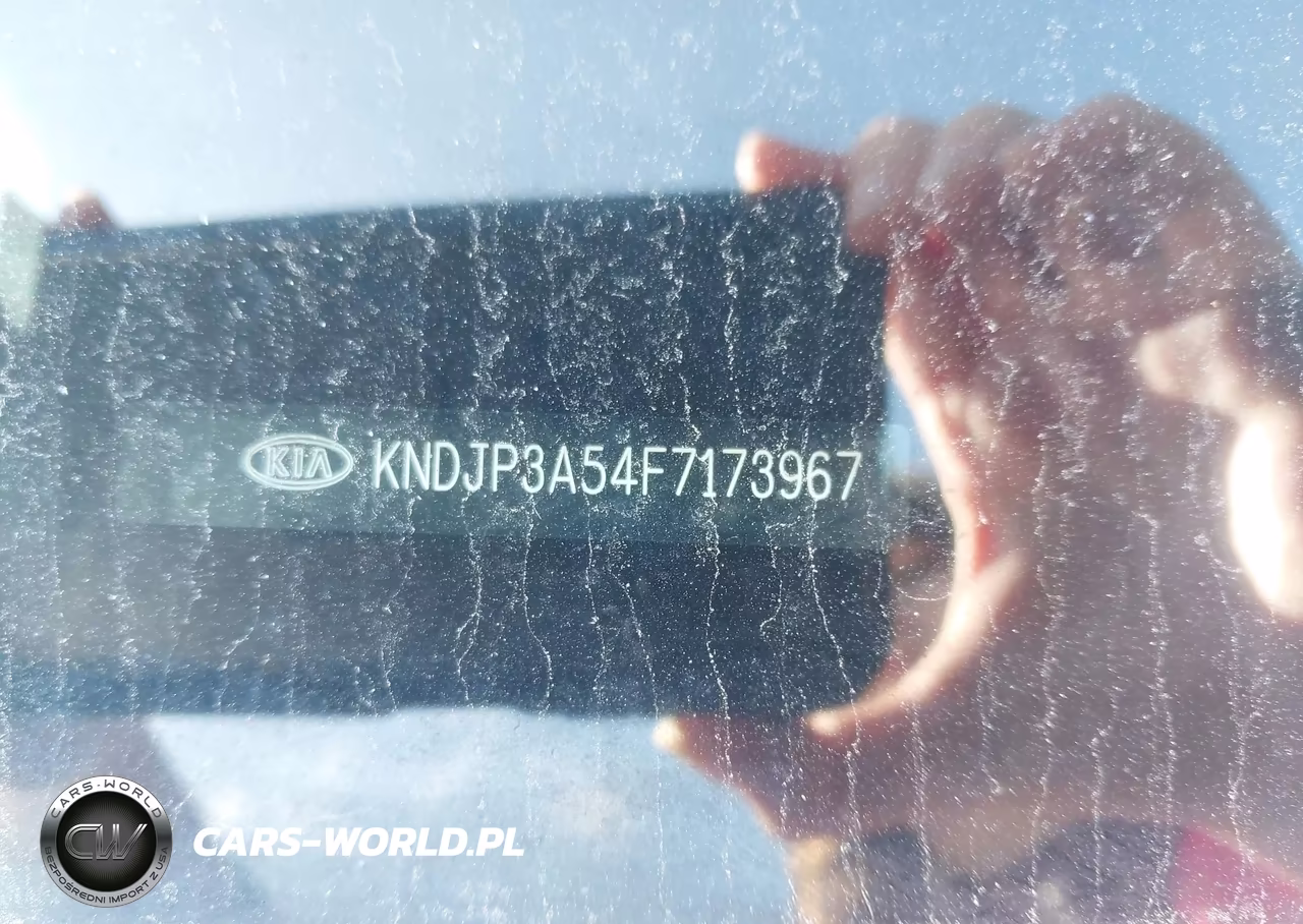 2015 Kia Soul + VIN:KNDJP3A54F7173967 - 13