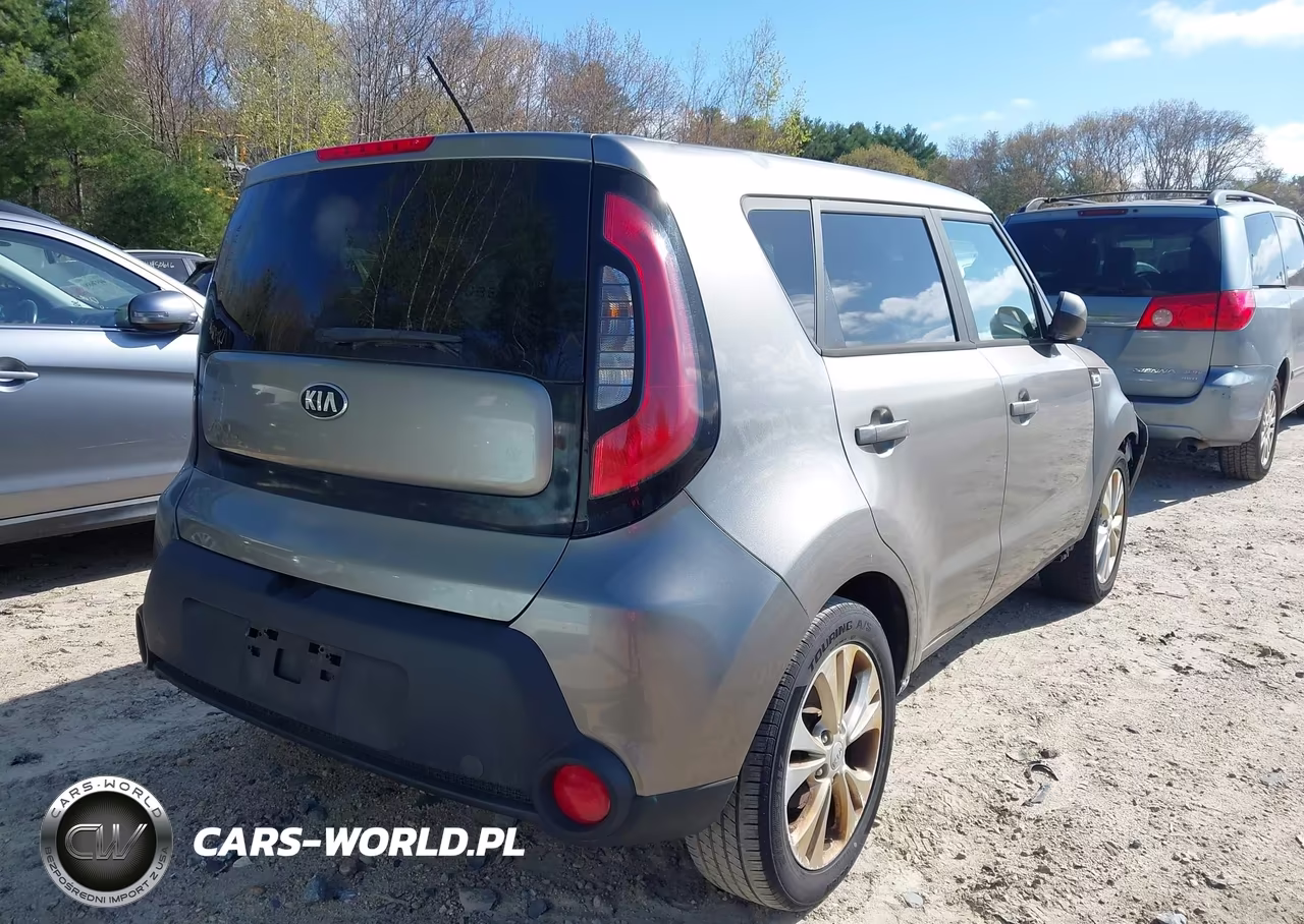 2015 Kia Soul + VIN:KNDJP3A54F7173967 - 4