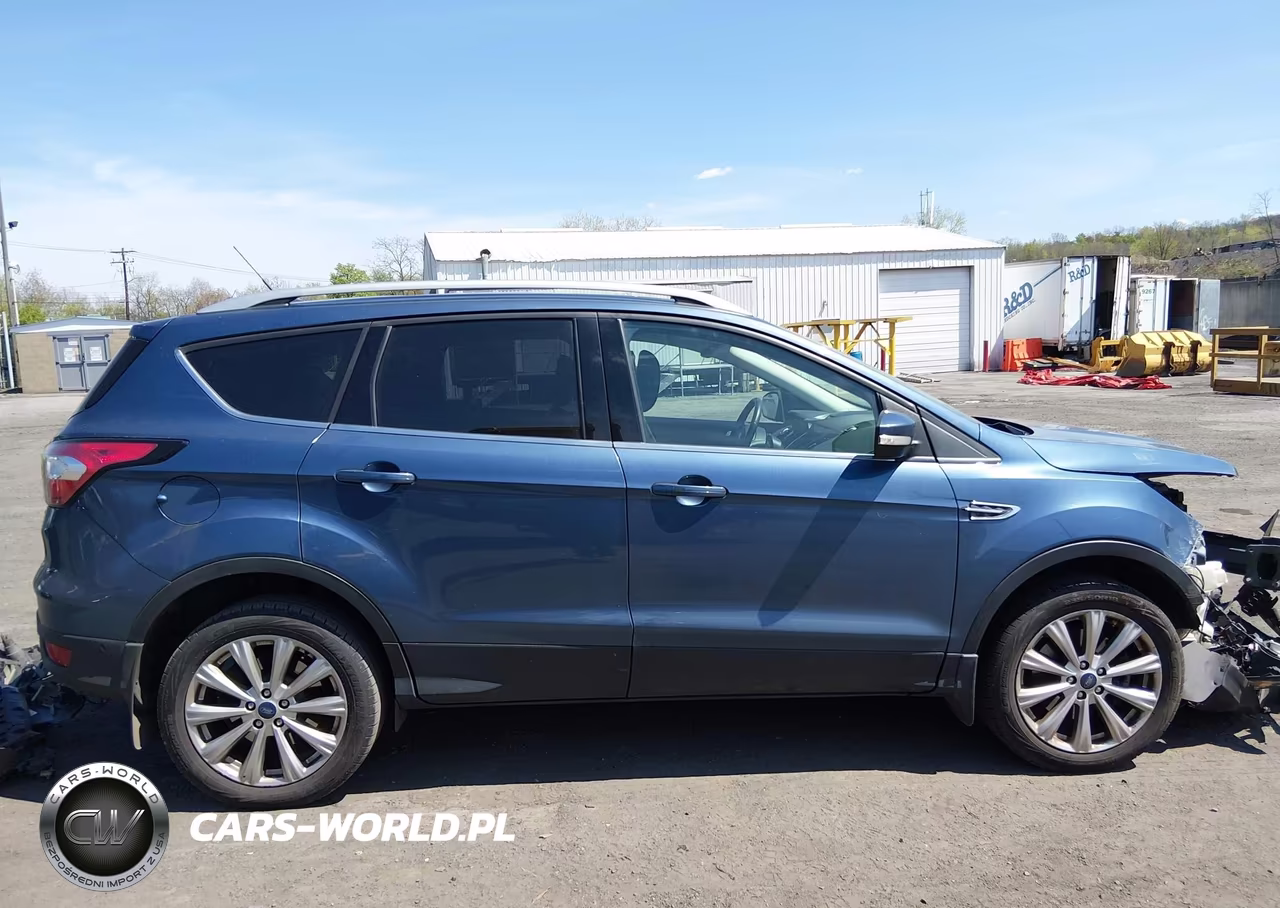 2018 Ford Escape Titanium VIN:1FMCU9J99JUC54329 - 13