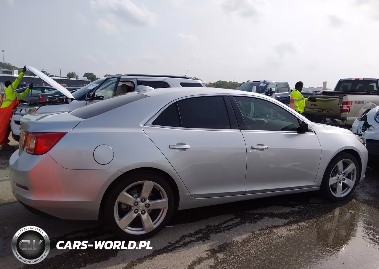 2015 Chevrolet Malibu 2Lz VIN:1G11G5SX4FF266675 - 14