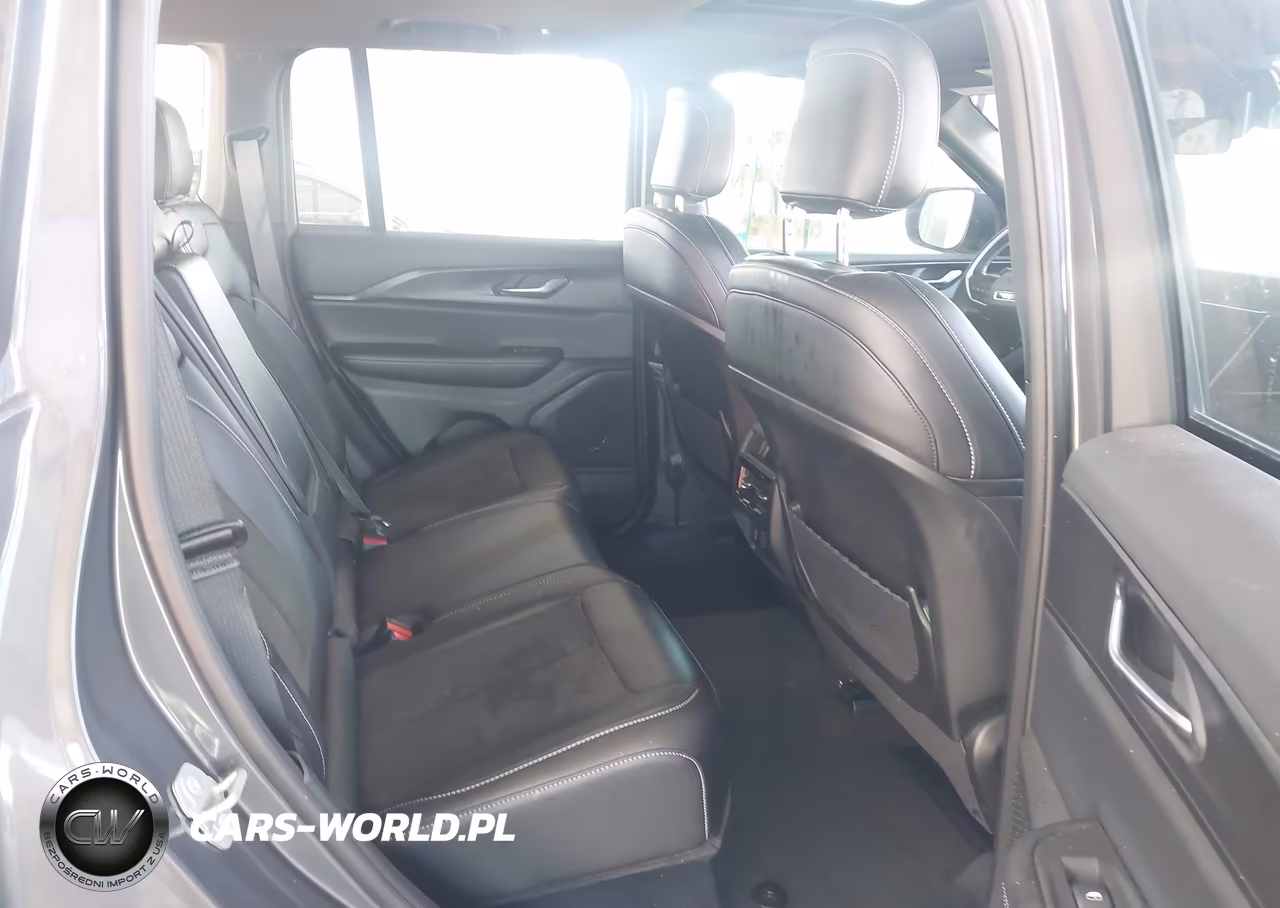 2025 Jeep Grand Cherokee Altitude X 4X4 VIN:1C4RJHAG5SC342348 - 8