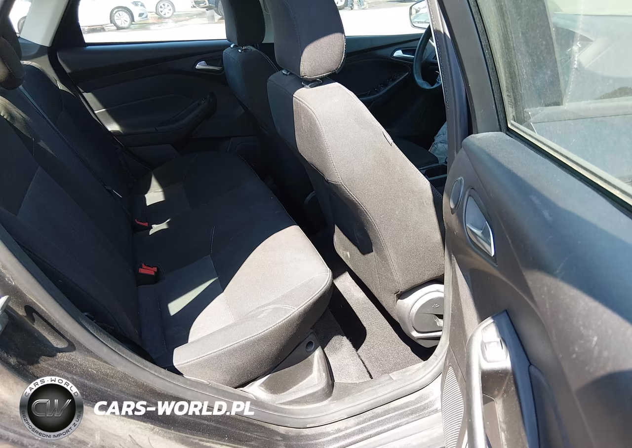 2017 Ford Focus Sel VIN:1FADP3H25HL256283 - 8